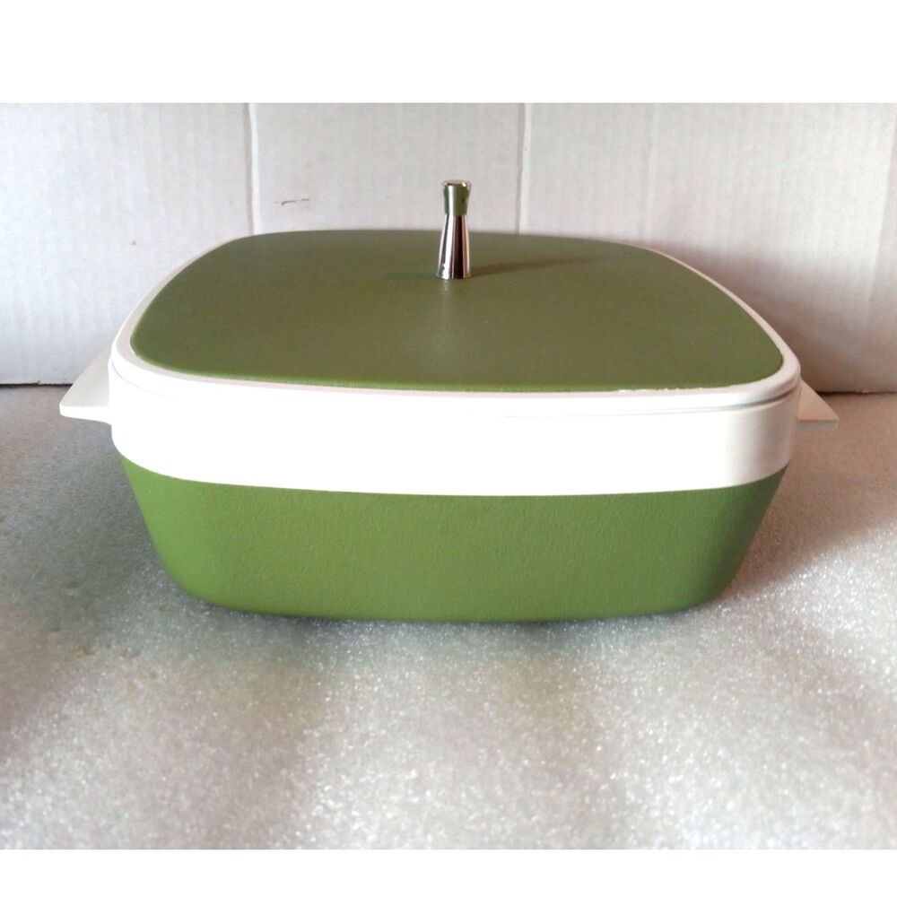 1970s West Bend Color Fair 2-Qt Thermo-Serv Insulated Serving Dish in Orig. Box